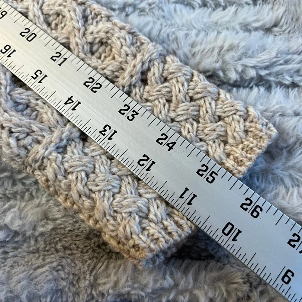 Aran Knit‎ Asymmetrical Zip Cardigan Ivory/Beige/Natural - Picture 11 of 12